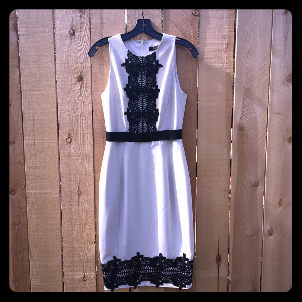 Jaxx, Dress .. new never worn,, black and cream”